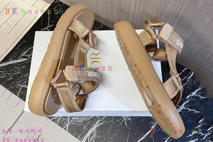 NEW 디올 샌들 신상 DR 468808