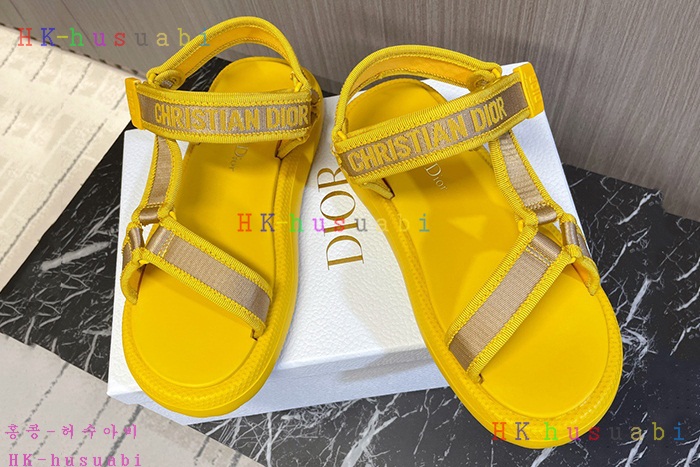 NEW 디올 샌들 신상 DR 468807