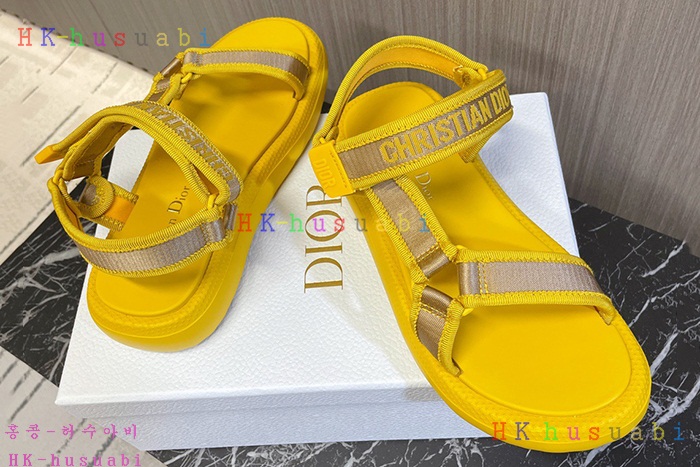 NEW 디올 샌들 신상 DR 468807