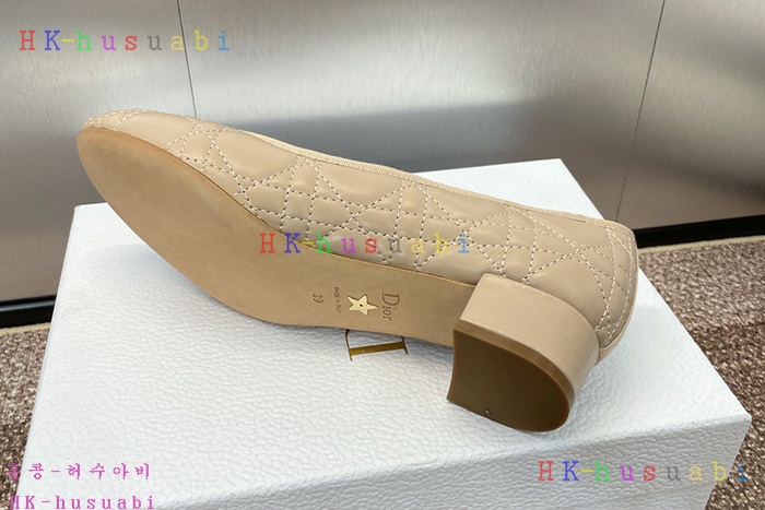 NEW 디올 신발 신상 DR 447013