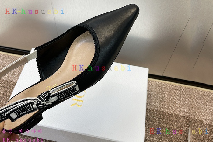 NEW 디올 샌들 신상 DR 468800