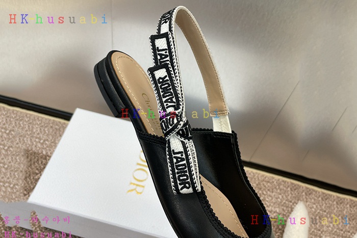 NEW 디올 샌들 신상 DR 468800