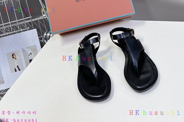 NEW 로로피아나 샌들 신상 L 117002