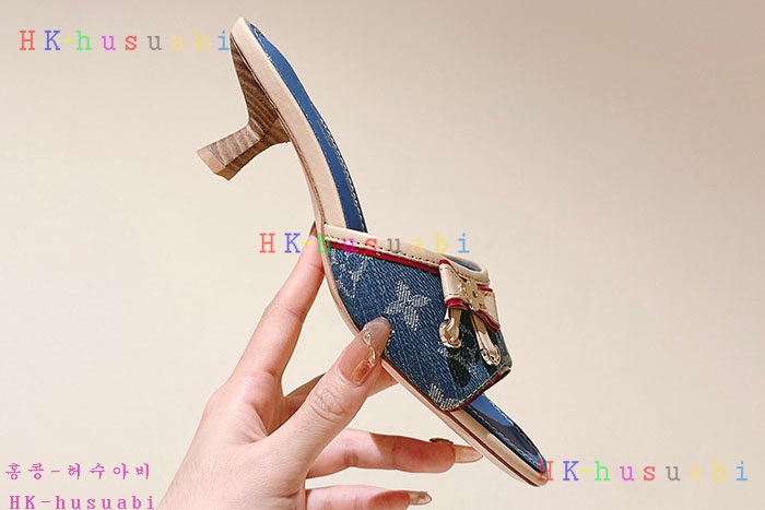 NEW 루이비통 샌들 신상 LV 856612