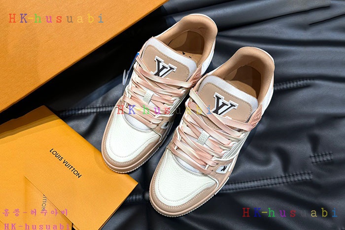NEW 루이비통 스니커즈 신상 LV 866809