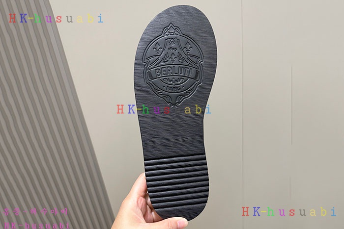 NEW 벨루티 샌들 신상 B 558902