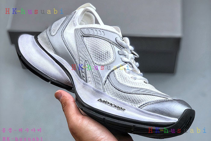 NEW 발렌시아가 신발 신상 B 699019