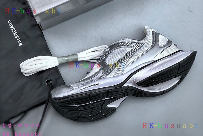 NEW 발렌시아가 신발 신상 B 699019