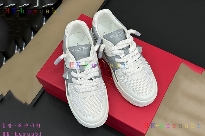 NEW 발렌티노 스니커즈 신상 V 360660