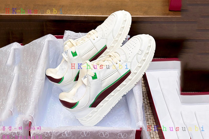 NEW 발렌티노 스니커즈 신상 V 360558