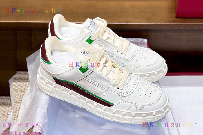 NEW 발렌티노 스니커즈 신상 V 360558