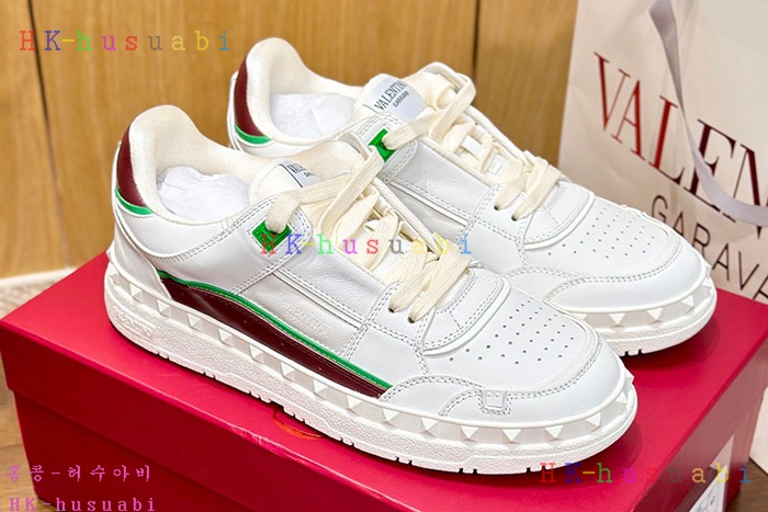 NEW 발렌티노 스니커즈 신상 V 360558