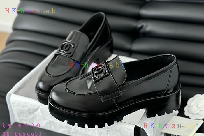 NEW 샤넬 로퍼 신상 C 856601