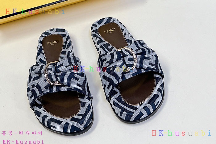 NEW 펜디 샌들 신상 FD 6855014