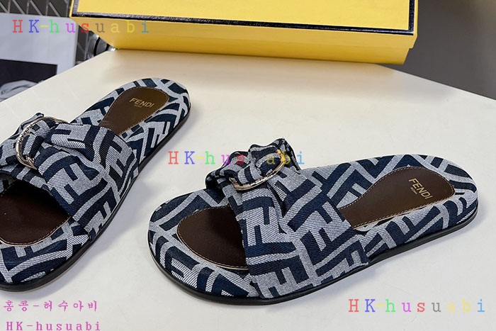 NEW 펜디 샌들 신상 FD 6855014