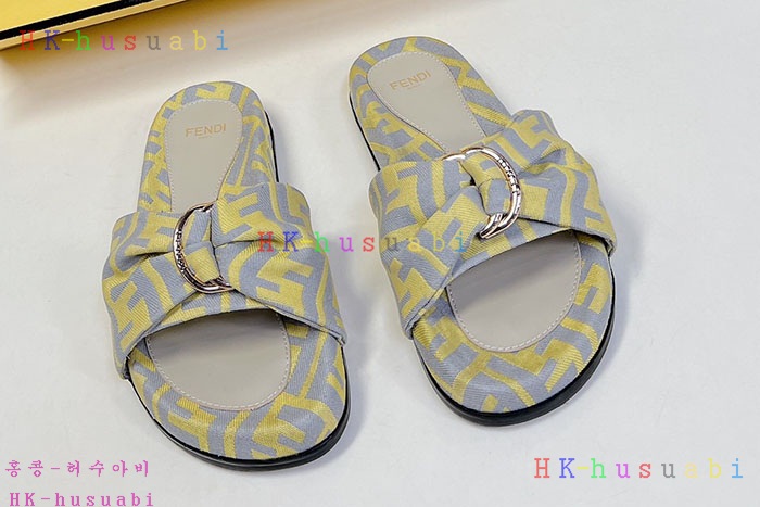 NEW 펜디 샌들 신상 FD 6855015