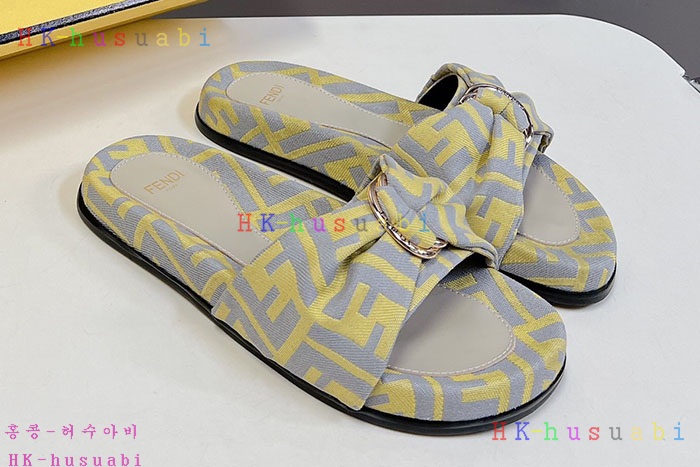 NEW 펜디 샌들 신상 FD 6855015