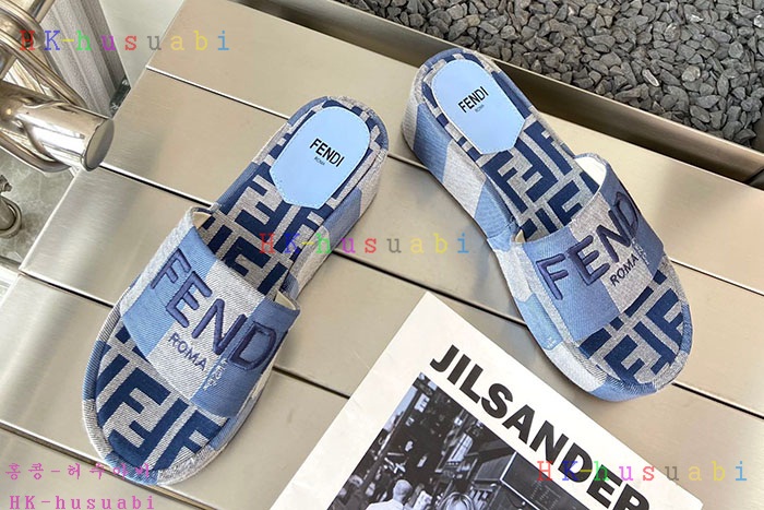 NEW 펜디 샌들 신상 FD 6855027