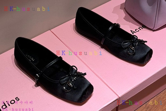 NEW 구찌 신발 신상 GU 558045
