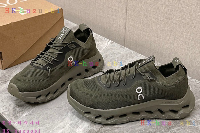 NEW 로에베 스니커즈 신상 L 504002