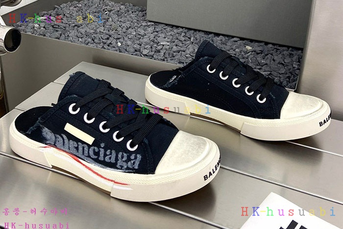 NEW 발렌시아가 신발 신상 B 870775