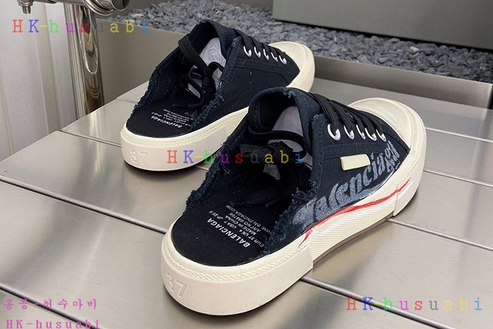 NEW 발렌시아가 신발 신상 B 870775
