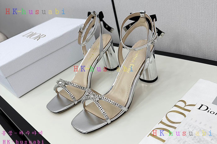 NEW 디올 신발 신상 DR 2255131