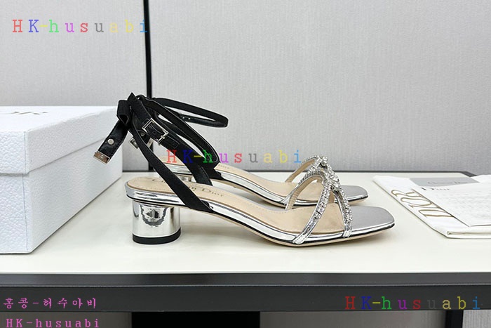 NEW 디올 신발 신상 DR 2255134