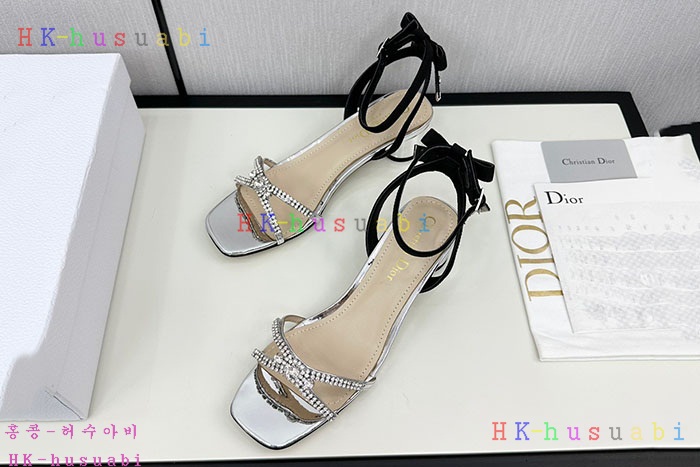 NEW 디올 신발 신상 DR 2255134