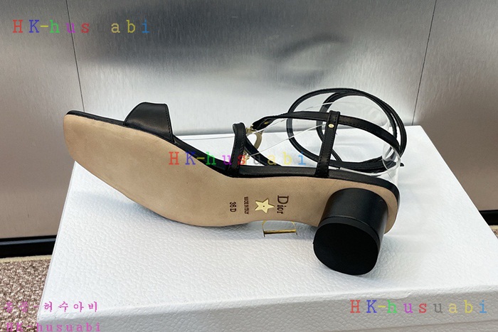 NEW 디올 샌들 신상 DR 2580119
