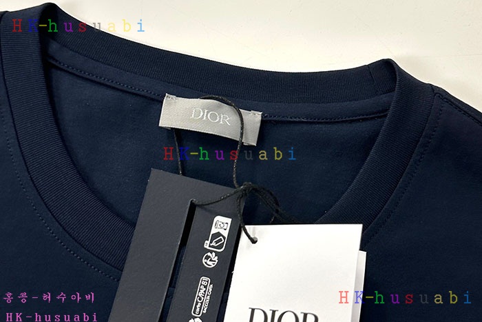 NEW 디올 반팔티 신상 DR 3025503