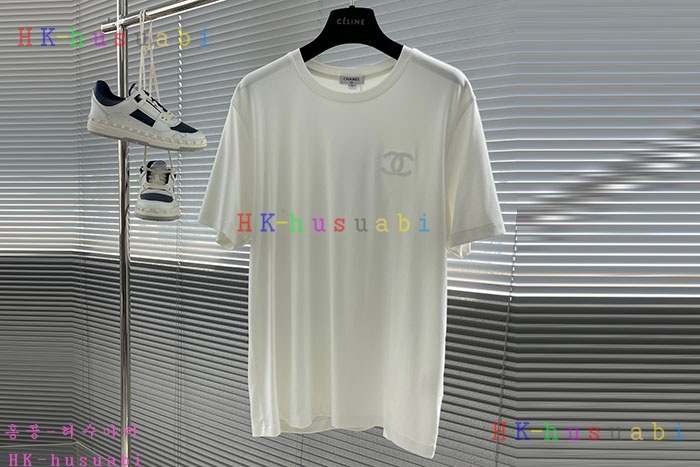 NEW 샤넬 반팔티 신상 C 690010