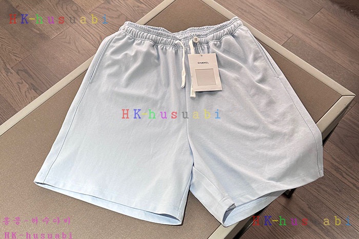 NEW 샤넬 반팔티 신상 C 690014