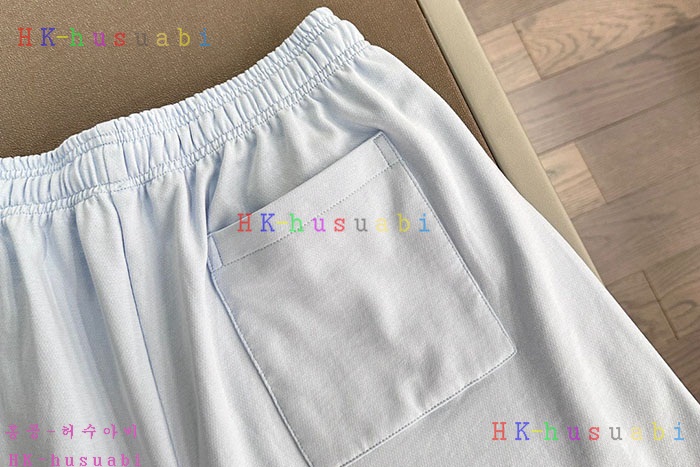 NEW 샤넬 반팔티 신상 C 690014