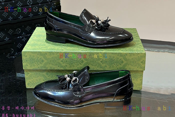NEW 구찌 로퍼 신상 GU 699256