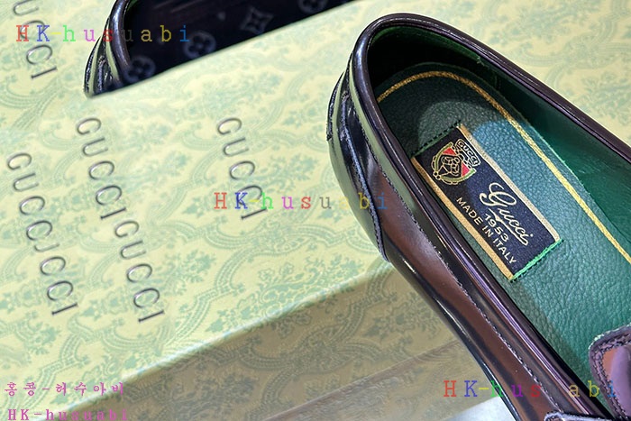 NEW 구찌 로퍼 신상 GU 699256