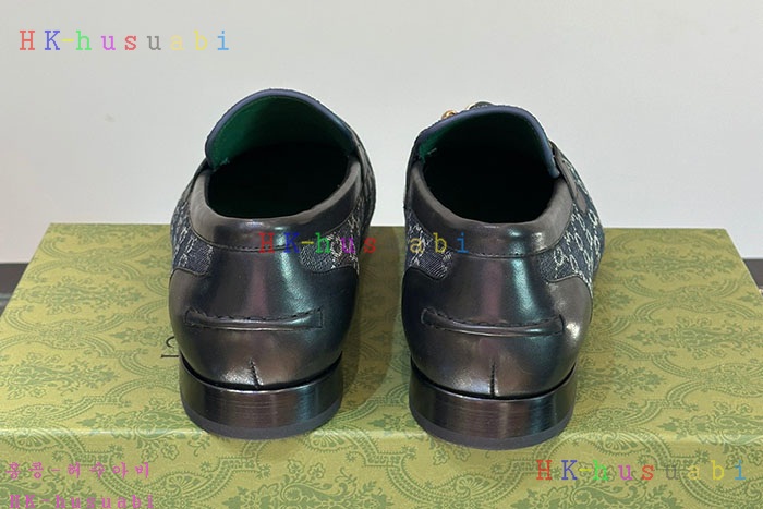 NEW 구찌 로퍼 신상 GU 699258