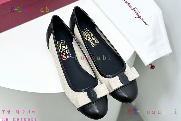 NEW 페라가모 플랫슈즈 신발 신상 F 770504