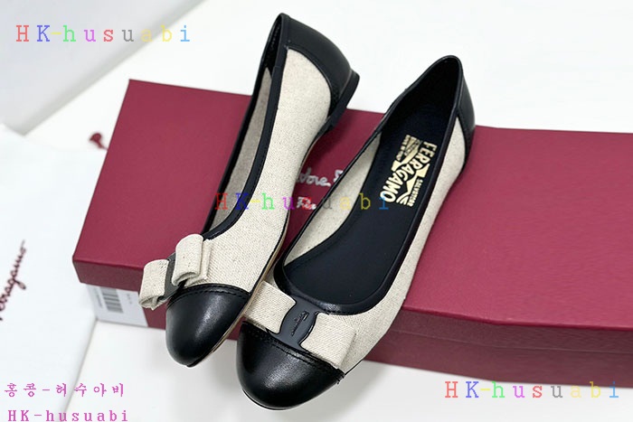 NEW 페라가모 플랫슈즈 신발 신상 F 770504