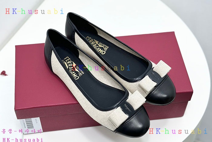 NEW 페라가모 플랫슈즈 신발 신상 F 770504