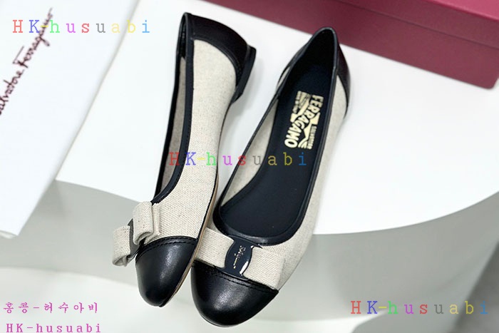 NEW 페라가모 플랫슈즈 신발 신상 F 770504