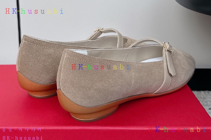NEW 페라가모 로퍼 신발 신상 F 770611