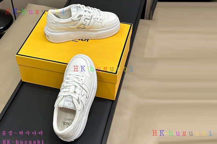 NEW 펜디 스니커즈 신상 F 6250885