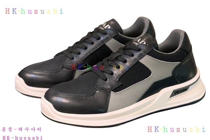 NEW 프라다 스니커즈 신상 P 558002