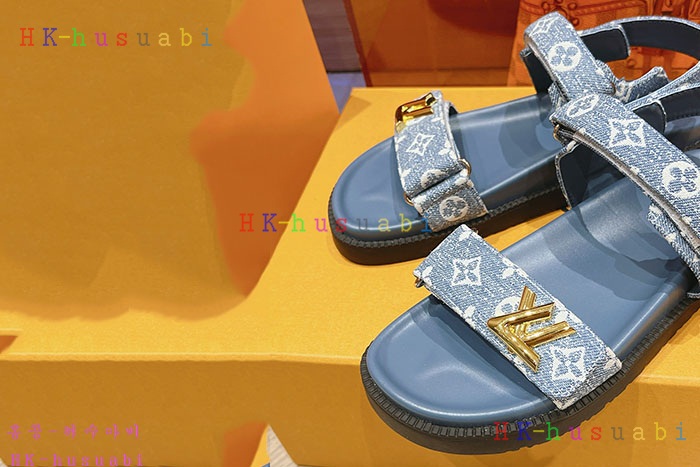 NEW 루이비통 샌들 신상 LV 1180601