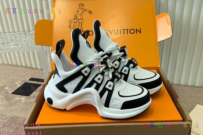 NEW 루이비통 스니커즈 신상 LV 954442