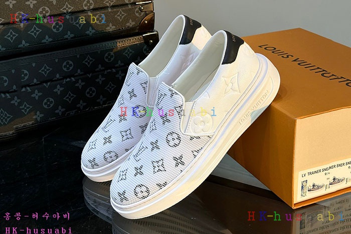NEW 루이비통 스니커즈  신상 LV 762252