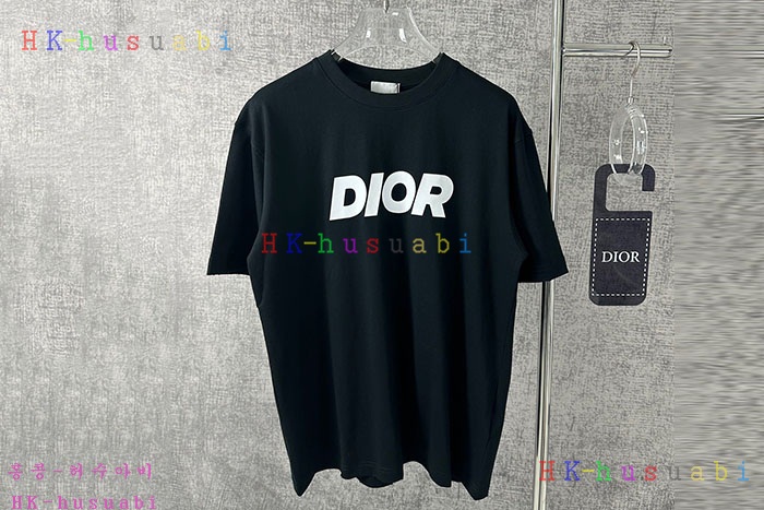 NEW 디올 반팔티 신상 DR 1148005