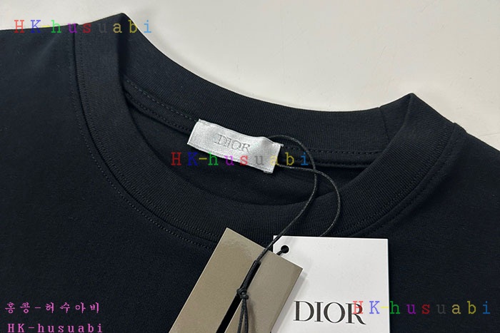 NEW 디올 반팔티 신상 DR 1148005