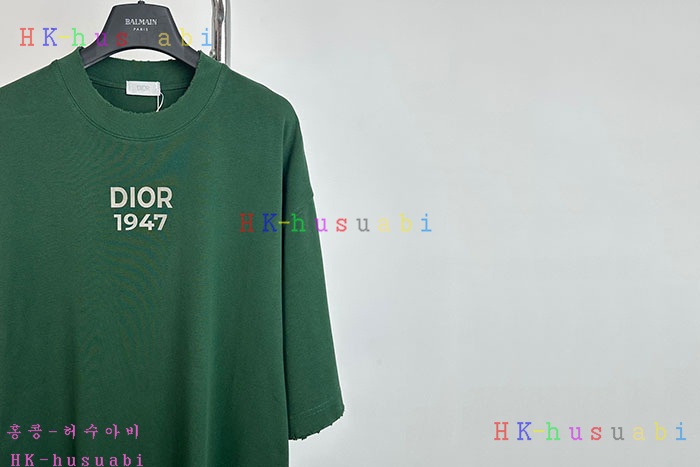 NEW 디올 반팔티 신상 DR 114414